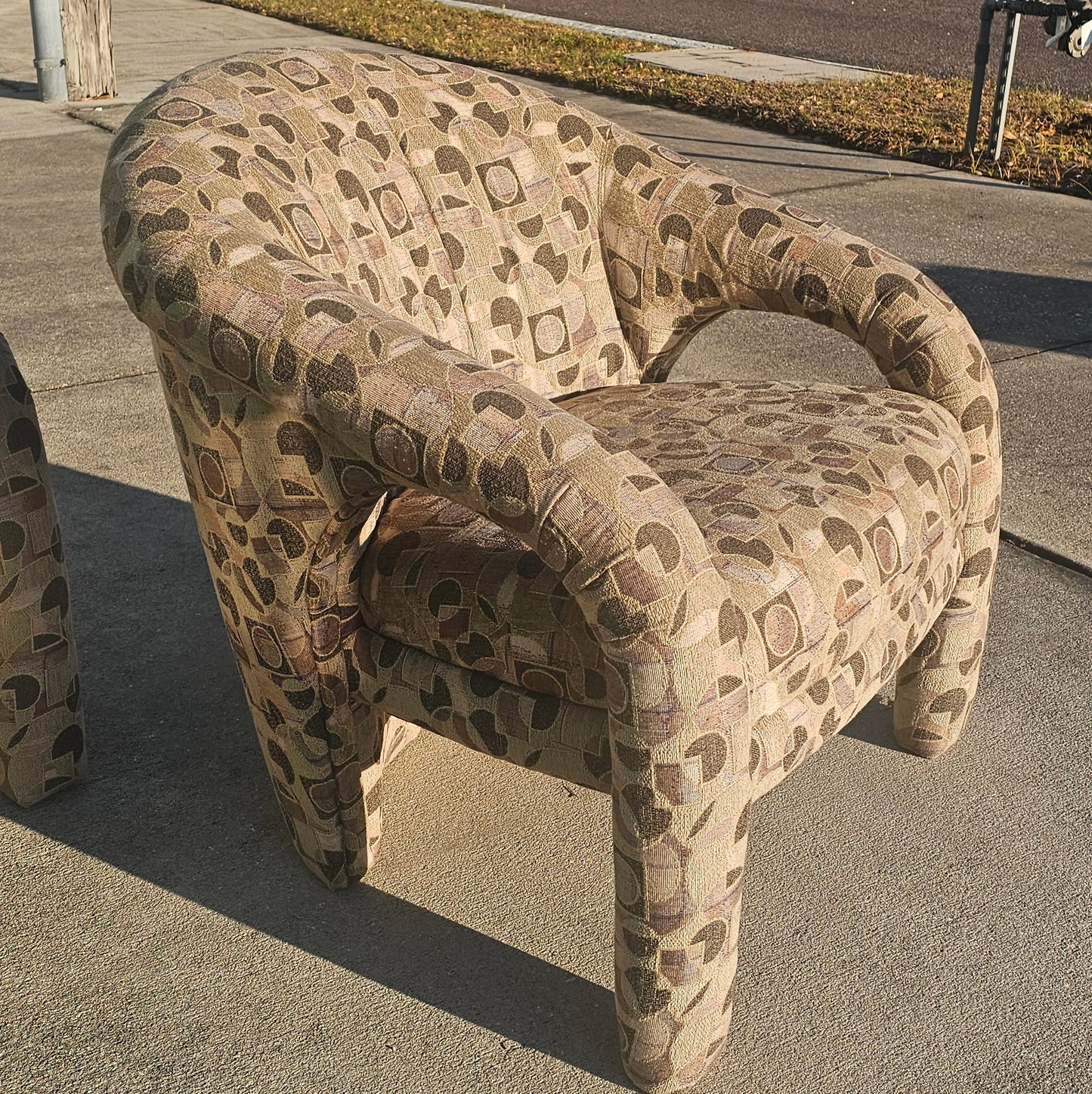 Post Modern Vladimir Arm Chair Set