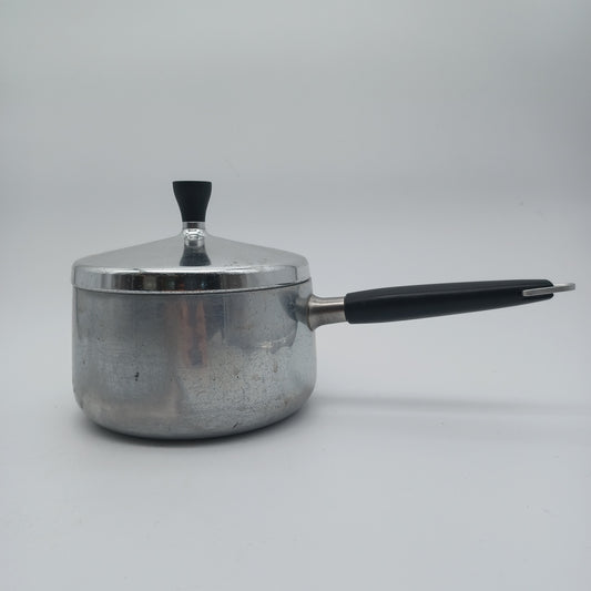 Vintage Wear Ever Cooking Sauce Pan Pot