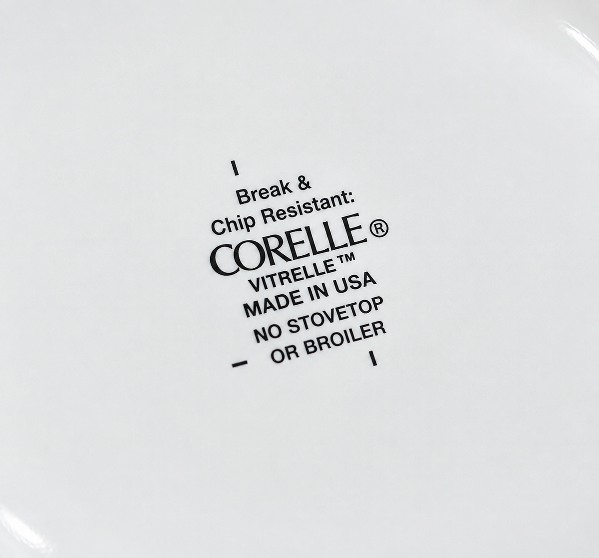 Corelle "Simple Lines" White Black Dinner Plates (7)