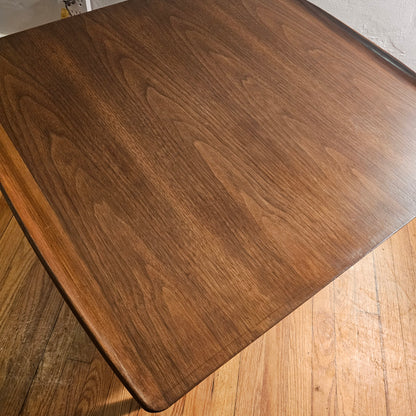 Mid Century Modern Side Table Artisan Collection Bassett