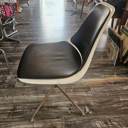 Mid Century Fiberglass Shell Swivel Chair