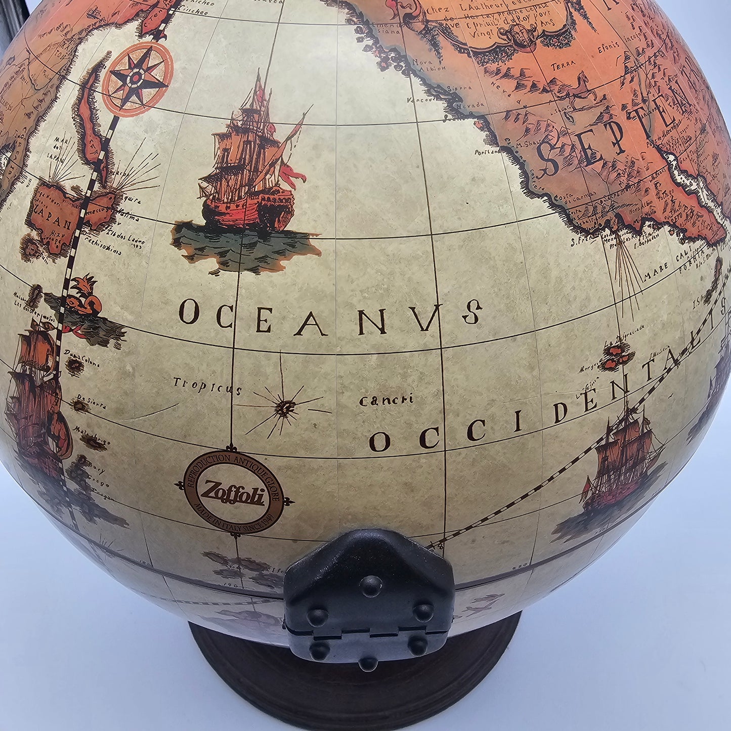 Italian Table Bar Globe from Zoffoli