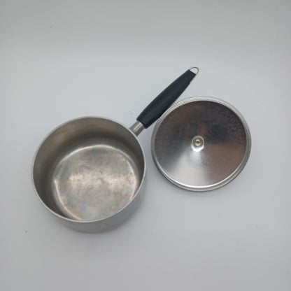 Vintage Wear Ever Cooking Sauce Pan Pot