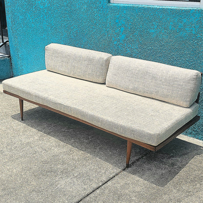 Mid Century Modern Daybed Couch