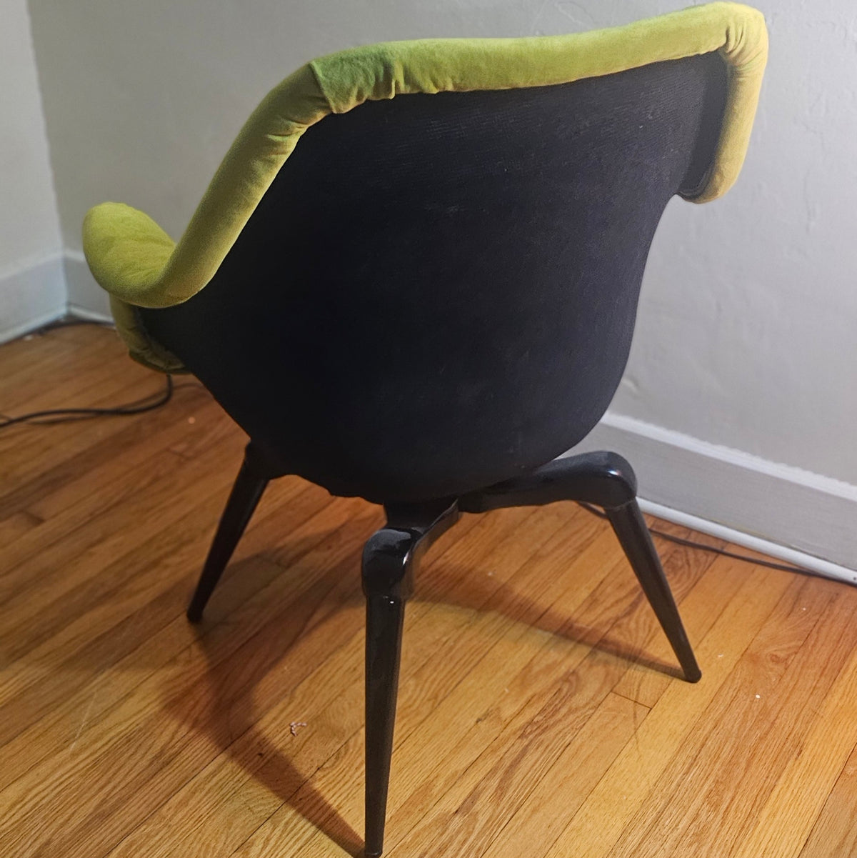 Mid Century Modern Swivel Chair by Berkline