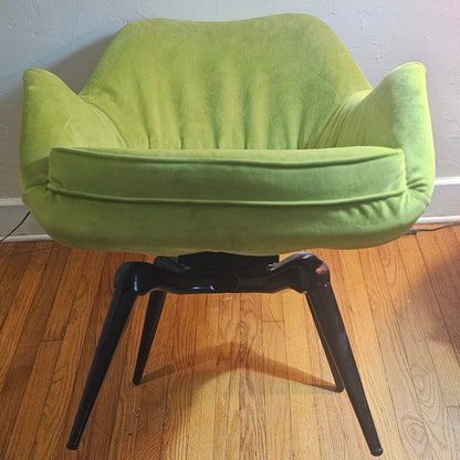 Mid Century Modern Swivel Chair by Berkline