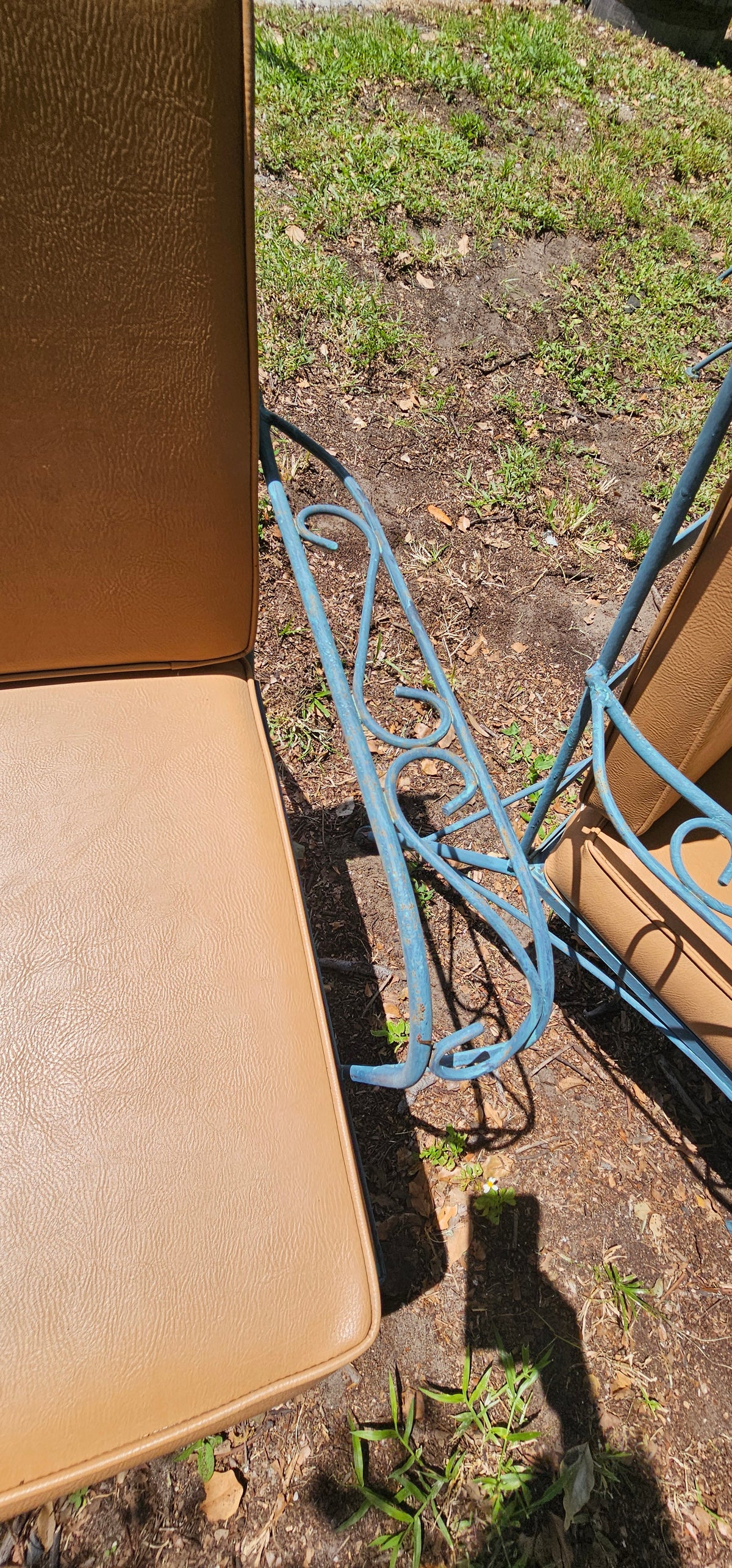 Mid Century Woodard or Santerini style 3 piece patio set
