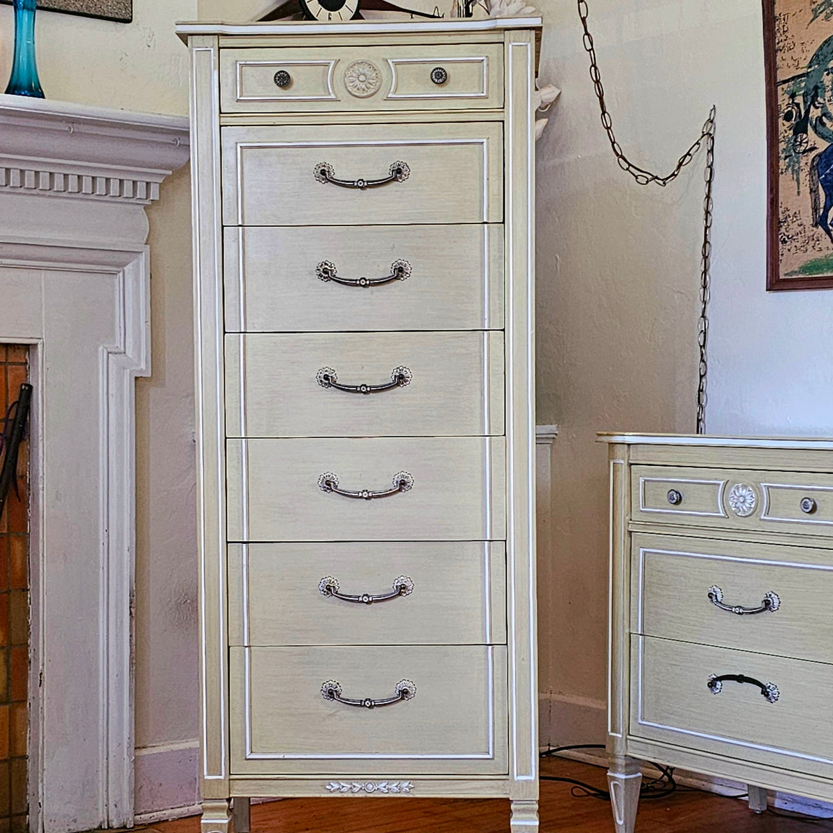 Thomasville Vintage Dresser & Lingerie Chest