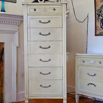 Thomasville Vintage Dresser & Lingerie Chest