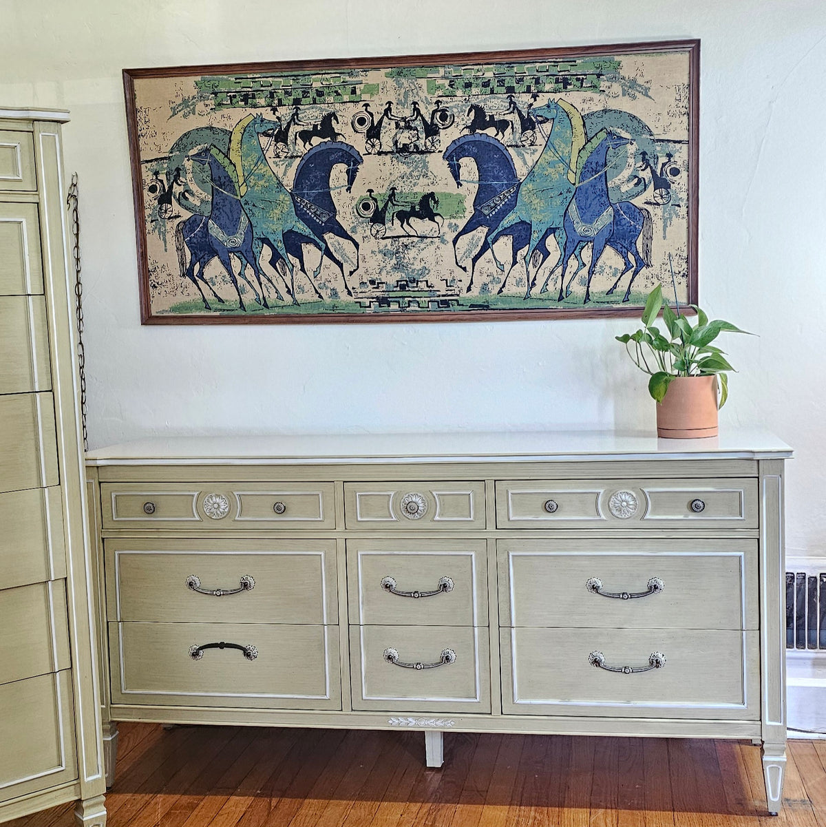 Thomasville Vintage Dresser & Lingerie Chest