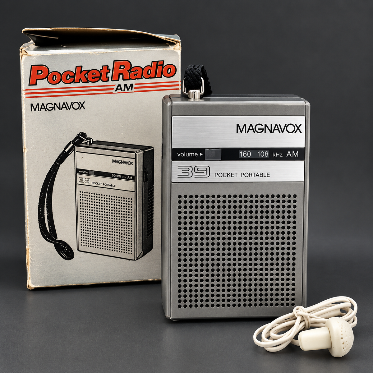 Magnavox AM Portable Radio
