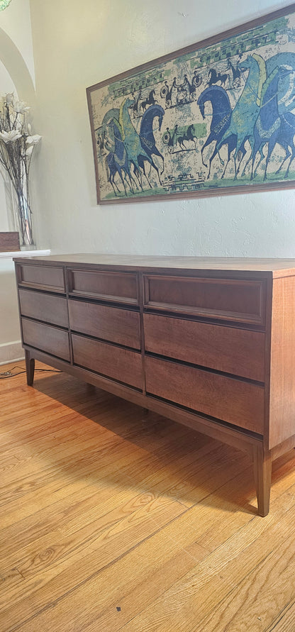 Mid Century Modern Dixie Lowboy Dresser Credenza