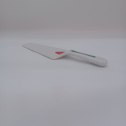 Cake cutter