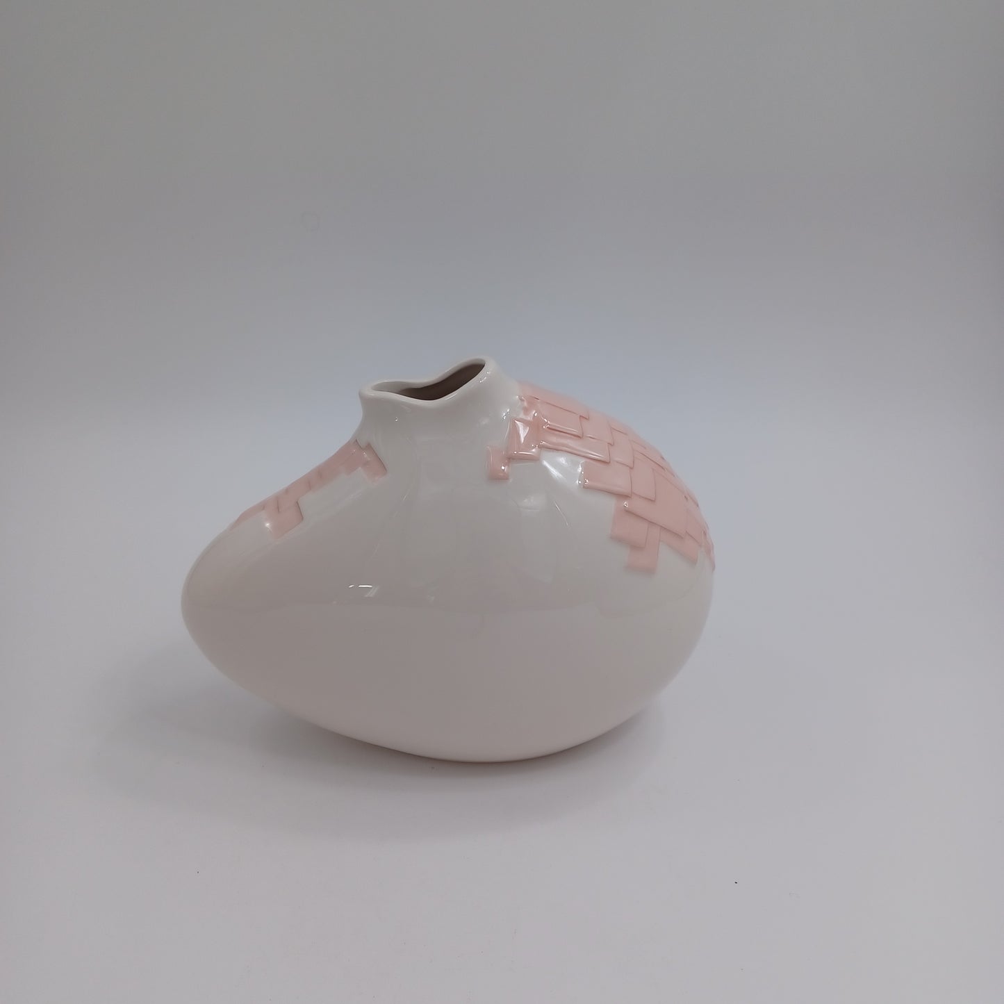 Opus by Shafford Post Modern Vase