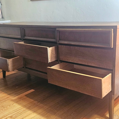 Mid Century Modern Dixie Lowboy Dresser Credenza